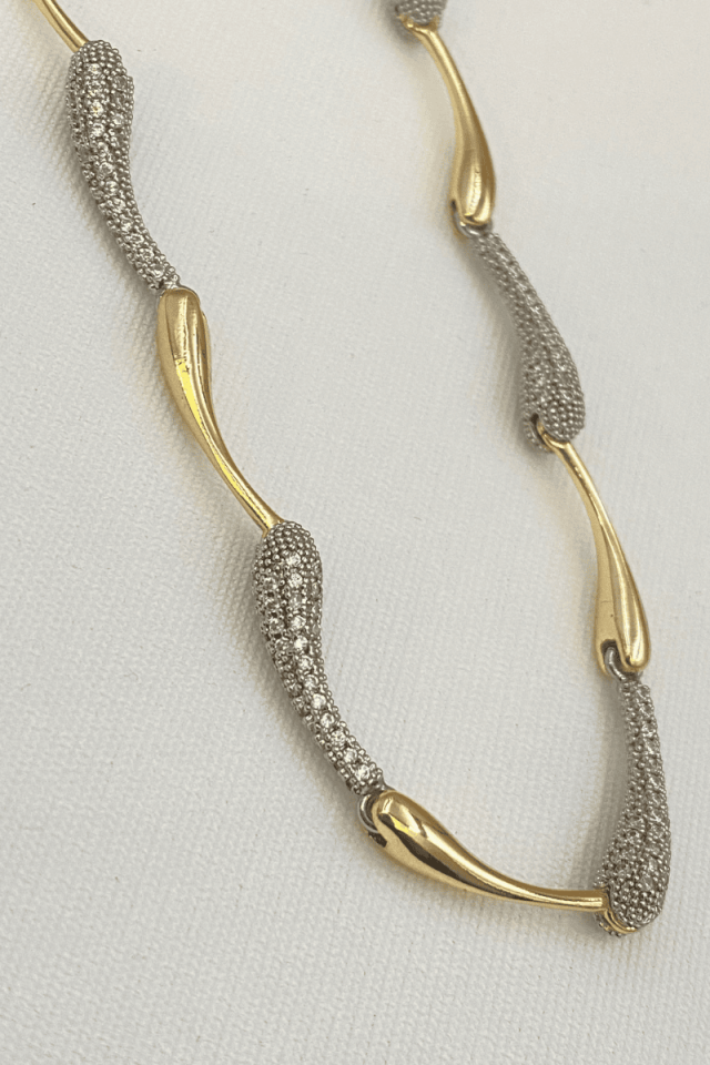 Zirkon Taşlı Damla Model Kolye