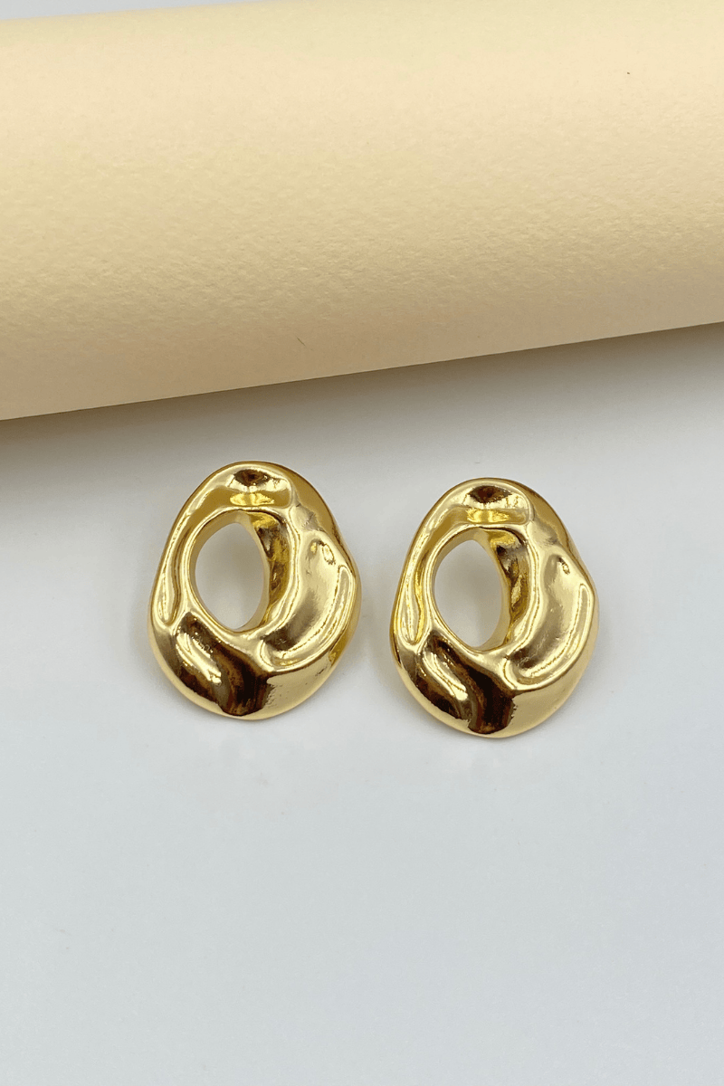 Gold Asimetrik Metal Küpe
