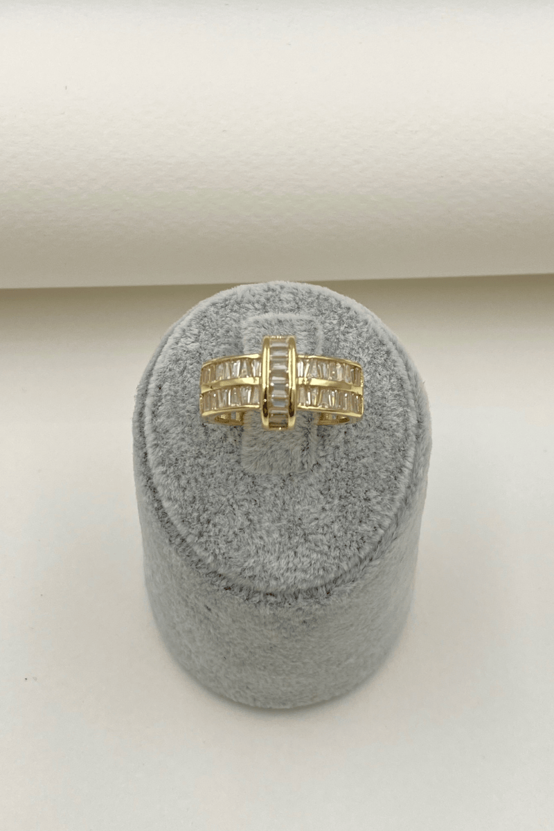 Gold Baget Taşlı Yüzük