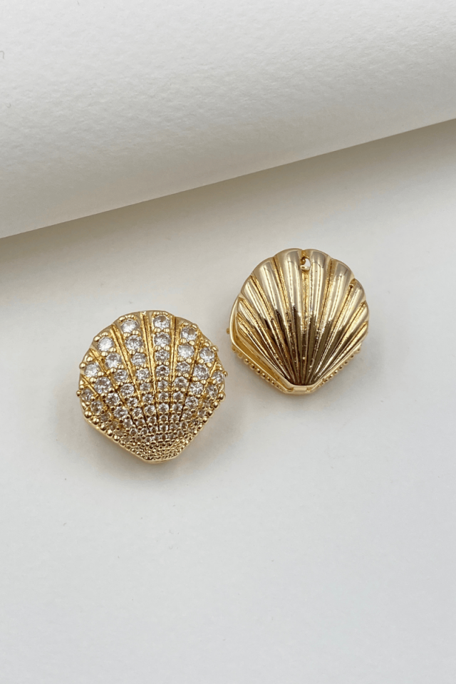 Gold Zirkon Taşlı Büyük Boy  Midye Küpe
