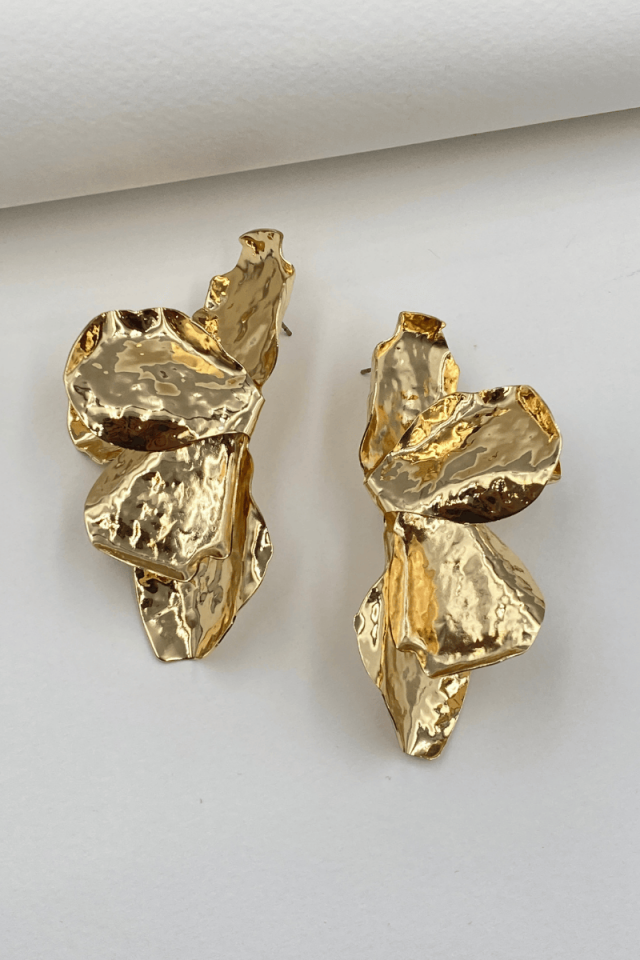 Gold Yaprak Model Tasarım Küpe