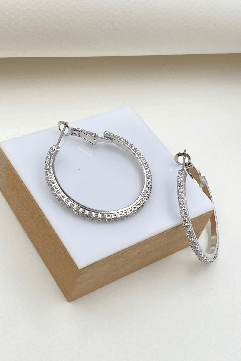 Gümüş 3.5 Cm Tam Tur Taşlı Halka Küpe