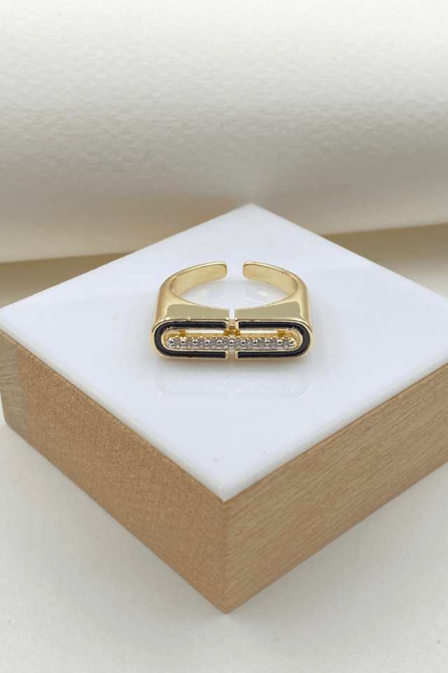 Gold Siyah Mineli Taşlı Yüzük