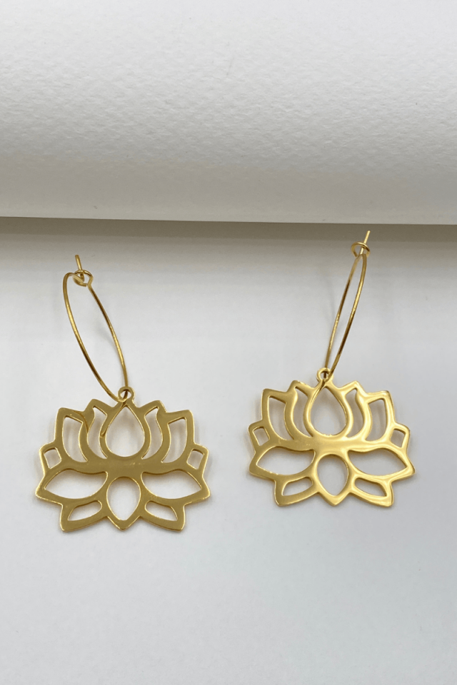 Çelik Gold Lotus Küpe