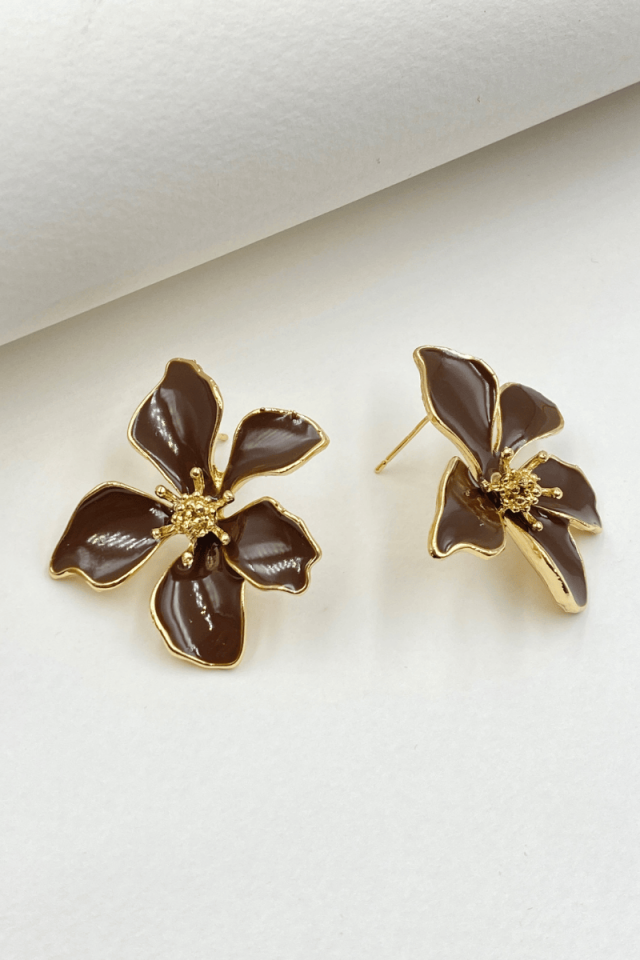 Gold Kahve Mineli Çiçek Küpe