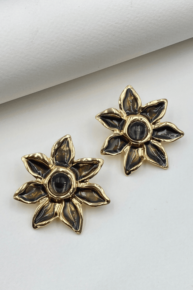 Kahve Gold Detaylı Maksi Çiçek Küpe