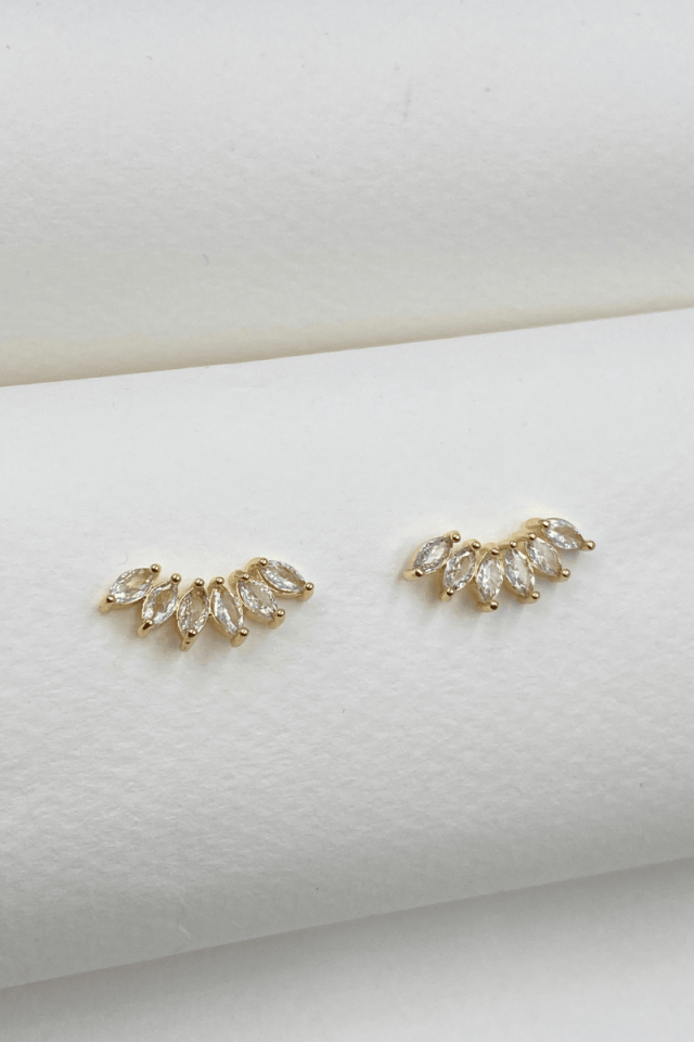 Gold Altılı Damla Taş Sıralı Küpe