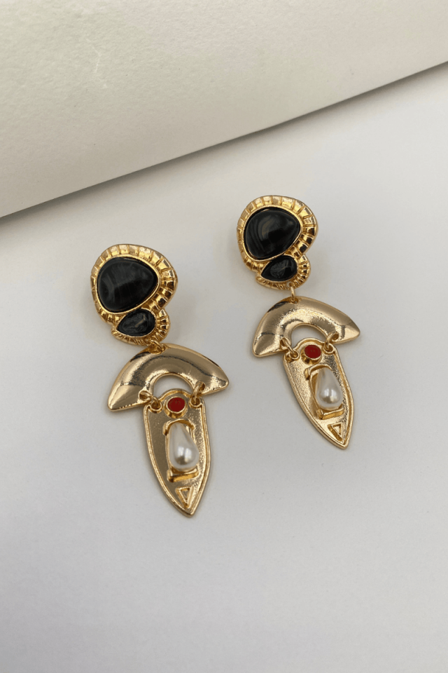 Gold Siyah Taşlı İnci Detay Sallantılı Küpe