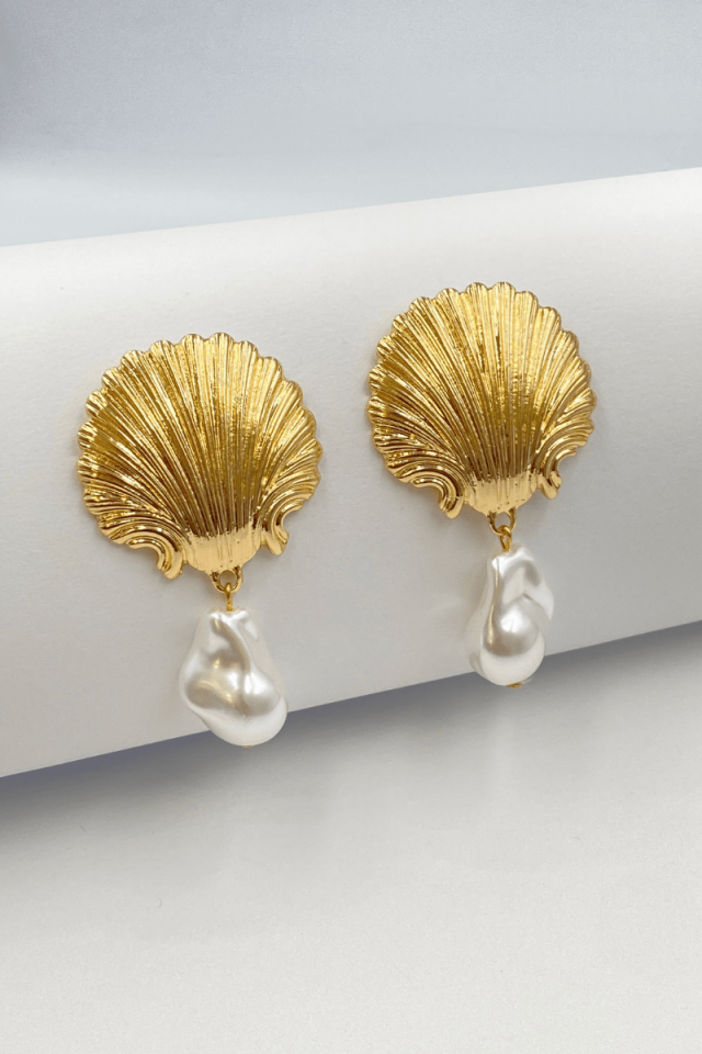 Gold Midye İnci Sallantılı Küpe