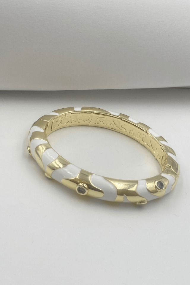 Gold Beyaz Mineli Taşlı Kelepçe Bileklik